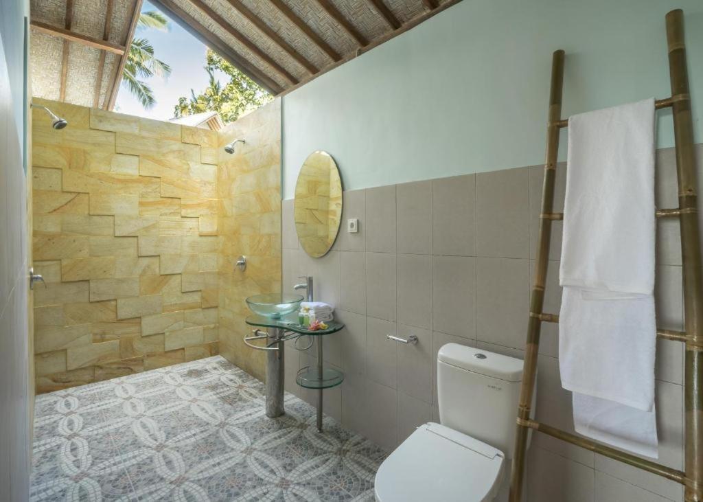 Villa Ume Tenang Nusa Penida Luaran gambar