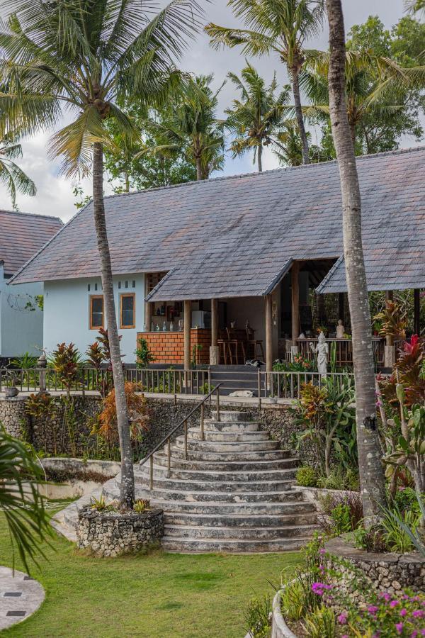 Villa Ume Tenang Nusa Penida Luaran gambar
