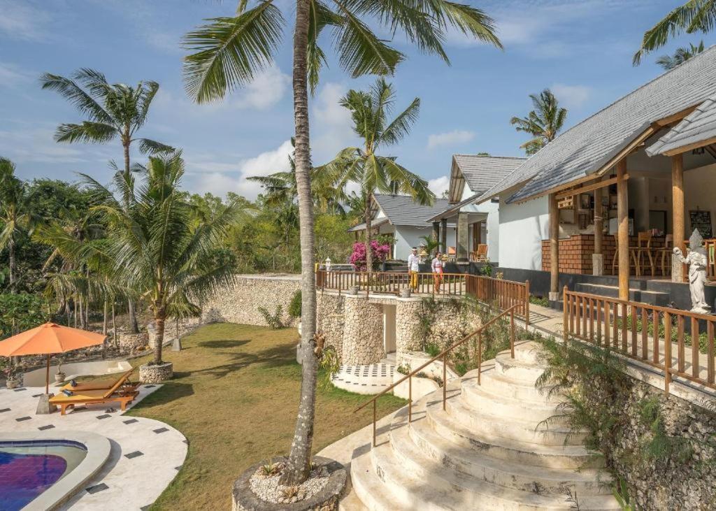 Villa Ume Tenang Nusa Penida Luaran gambar